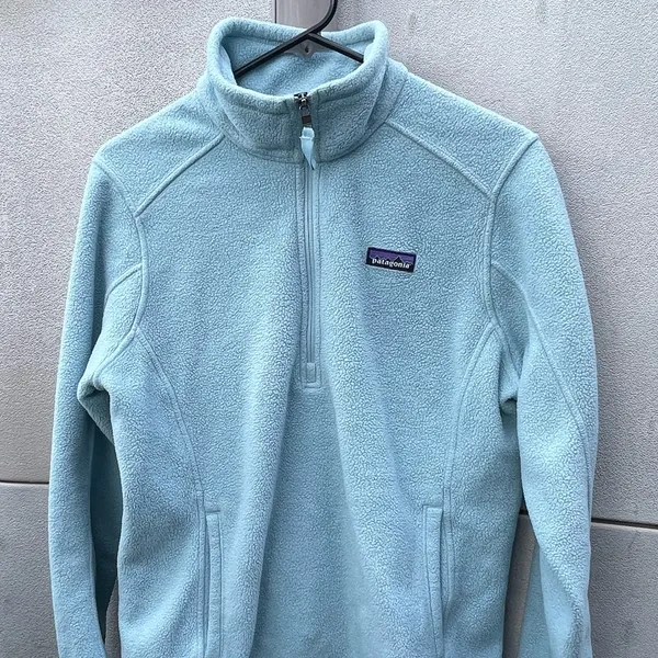 Patagonia Classic Synchill Marsupial Light Blue Pullover Women’s Sweater Sz L - Image 2