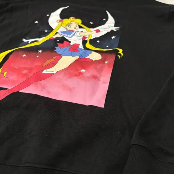 Official Sailor Moon "Love & Justice" Graphic Hoodie - Medium - Image 8