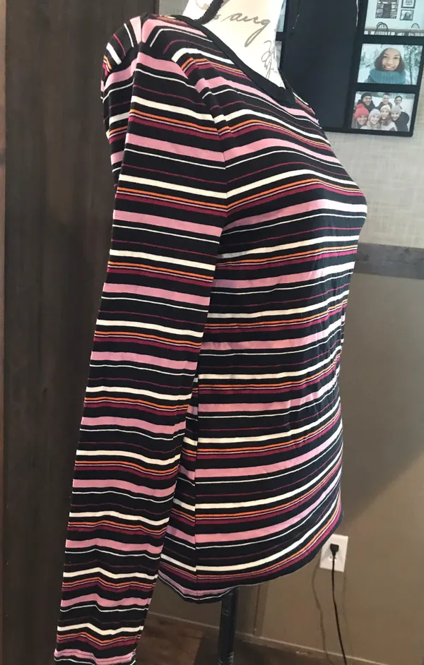 A New Day NWT Size medium striped long sleeve top - Image 7