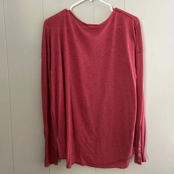 We The Free by Free People Red Long Sleeve Tee | Scoop Neck Soft Knit Top | Size - Image 3