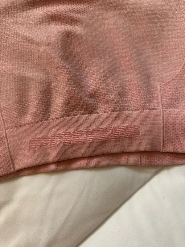 Pink Workout crop top Size M - Image 2