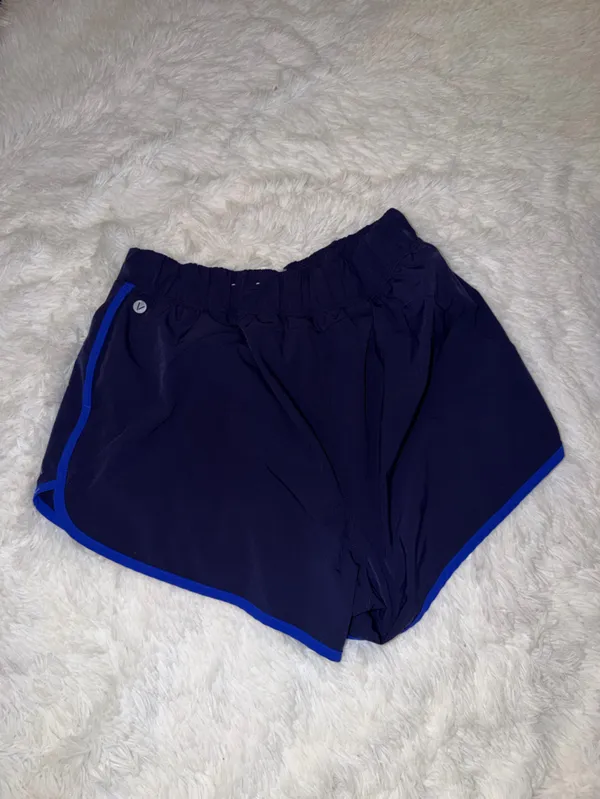 Livi Athletic Shorts Navy with Cobalt Blue Detail Pocket and Lined size XL - Image 3