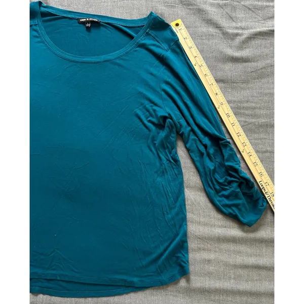 Cable & Gauge Teal Blue Ruched Button Tab Sleeve Scoop Neck Top Large - Image 6