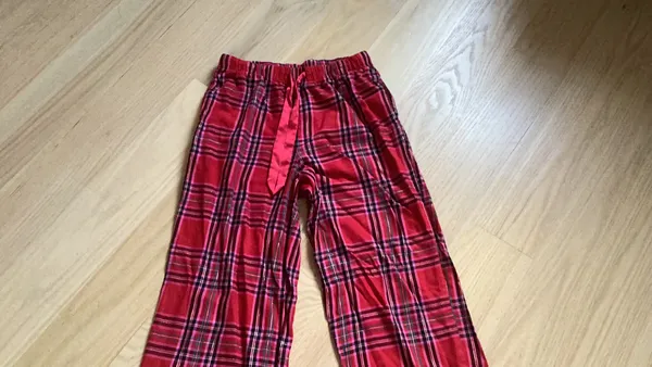 Victoria's Secret pajama set - Image 4