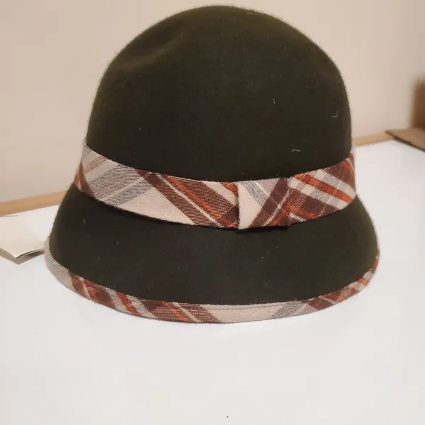 COLOMBINO Wool Plaid Belted Bucket Hat Brown - Image 8