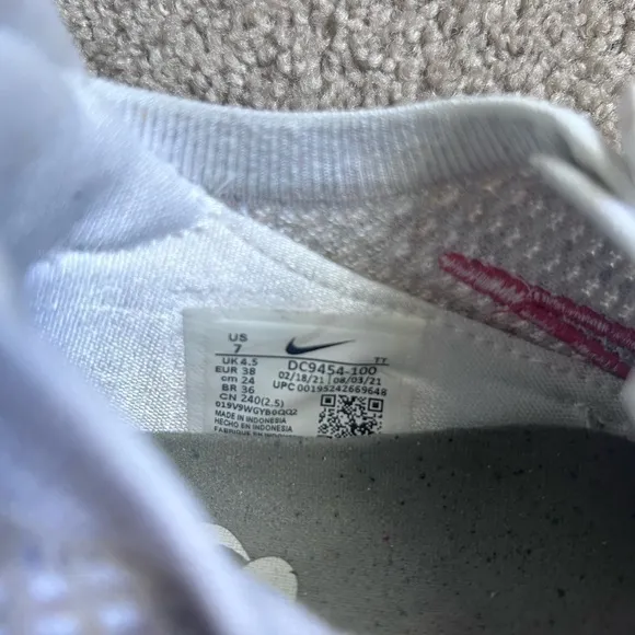 Size 7 - Nike Air VaporMax Flyknit White Thunder Blue 2021‎ - Image 5