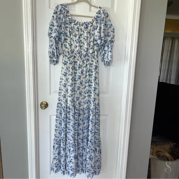 Love‎ Colette Off The Shoulder Maxi Dress Blue White Floral Womens Size Medium - Image 12
