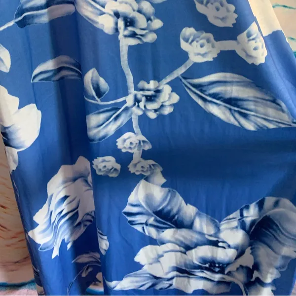 Misslook Blue Floral Maxi Flowy Dress Spaghetti Strap Size Small - Image 4