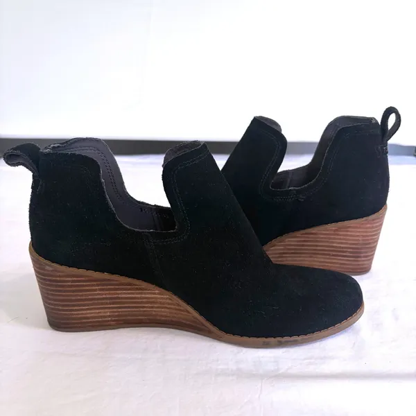 TOMS Kallie Black Suede Side‎ Cutout Wedge Ankle Booties Womens 9.5 - Image 5