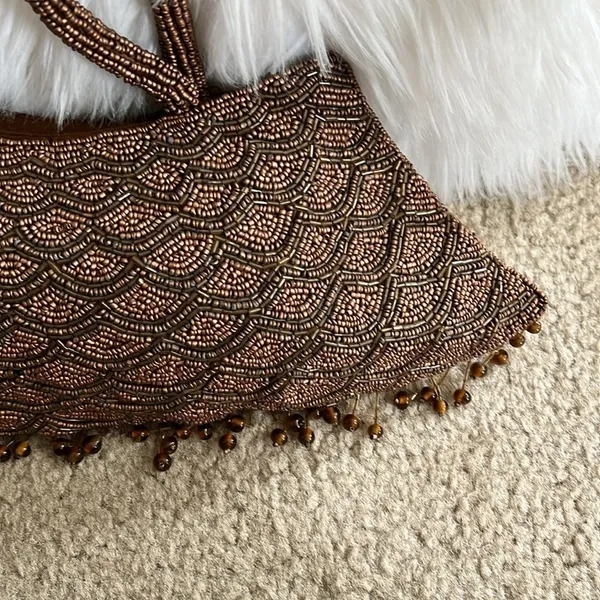 Vintage brown beaded fish scale triangle shape double handle satin handbag purse - Image 5