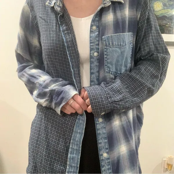 American Eagle Multi Printed Plaid Chambray Denim Button up Shirt - Image 4