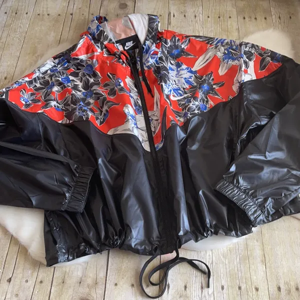 Nike Floral Sportswear Windrunner Black/Red Funnel Neck Jacket NWOT - Image 2