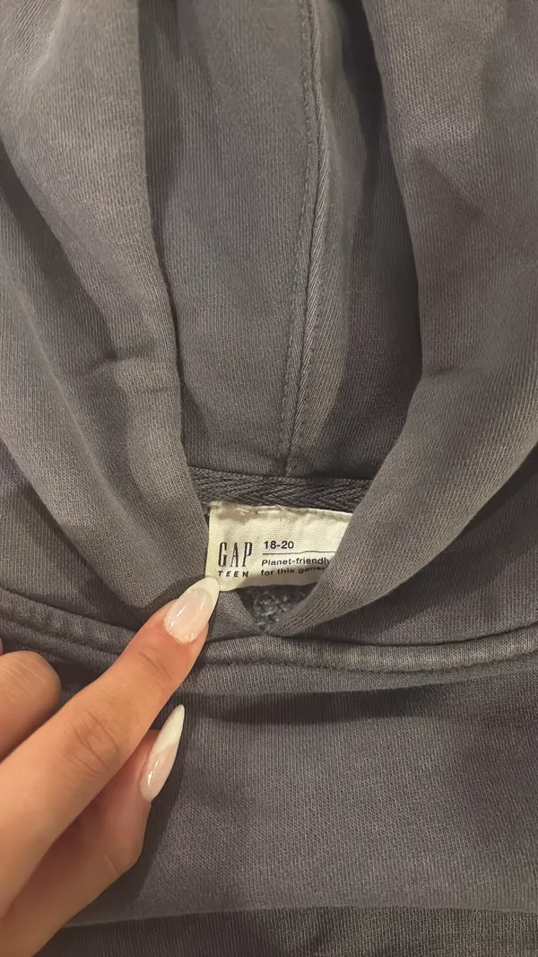Gap Hoodie - Image 3