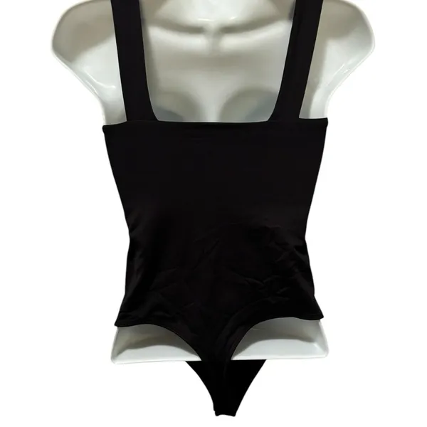Abercrombie & Fitch Soft Collection Black Thong Bodysuit Sz M Rusched Bust - Image 4