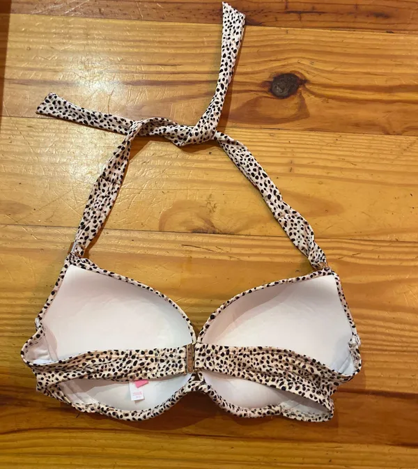 Victoria's Secret Bathing Suit Top 36D - Image 4