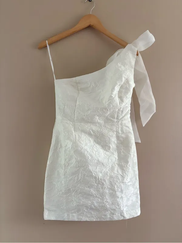 Lulus Unique Perfection White Floral Jacquard One-Shoulder Mini Dress Medium NWT - Image 5