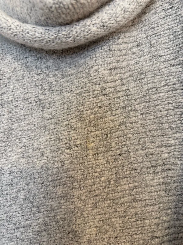 Jessica Simpson Sweater - Image 3