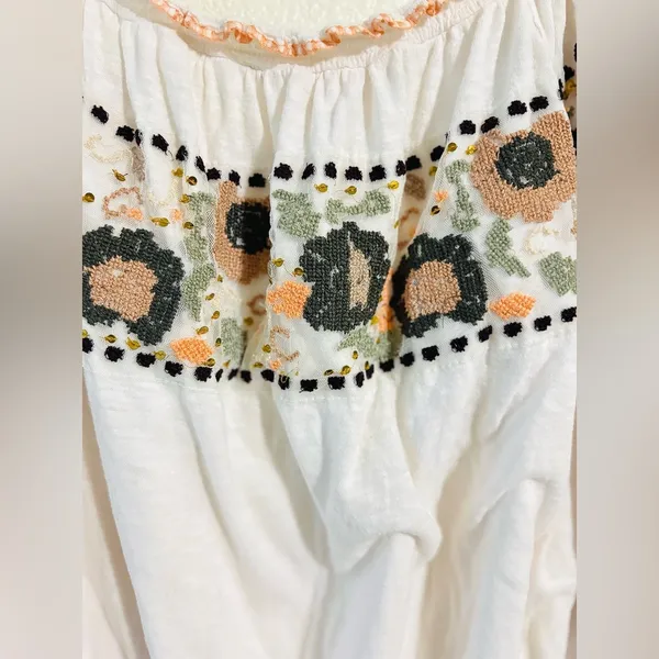 Free People sienna Off-Shoulder embroidery White Top Size: M - Image 4