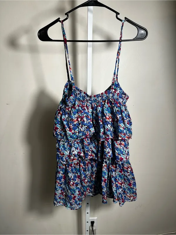 P318. Free People FP One Floral cold Shoulder Tiered Tunic Top size large - Image 5