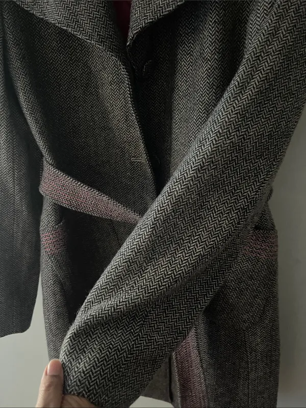 GUESS Gray Tweed Trench Coat with Pink Trim - Image 8