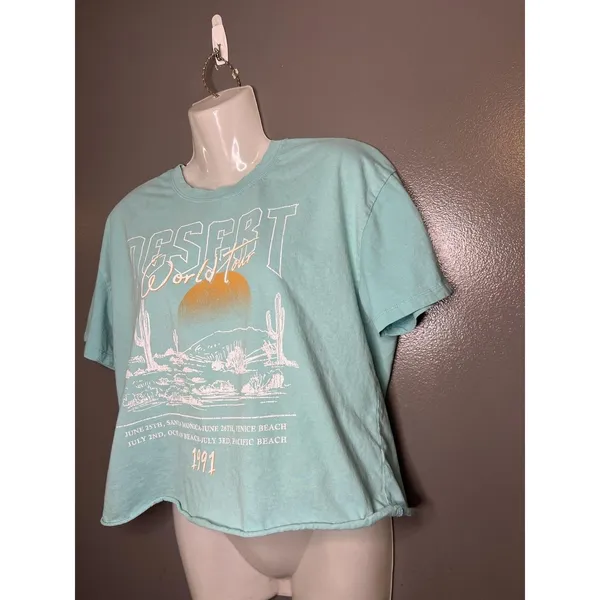 Social Culture Shirt Womens XL Blue Desert World Tour 1991 Graphic Cropped Tee - Image 3