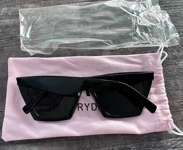NEW Evry Jewels Sunglasses - Image 4