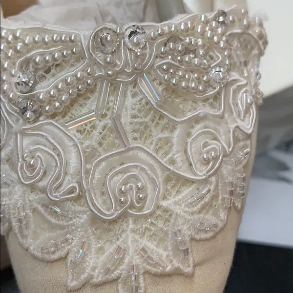 Size 7.5 Dyeables short heels (1 1/2”) - Image 3