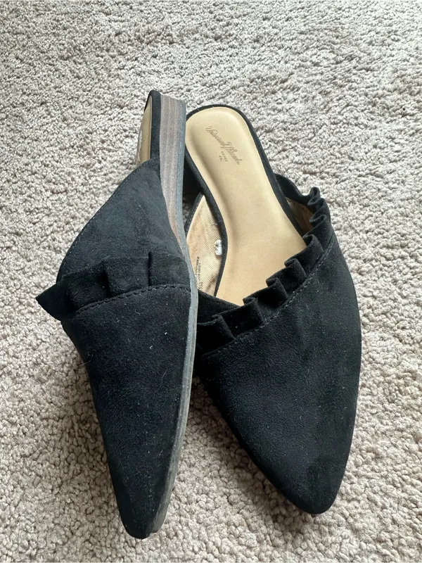 Universal Thread Black Suede Flats 7.5 - Image 2