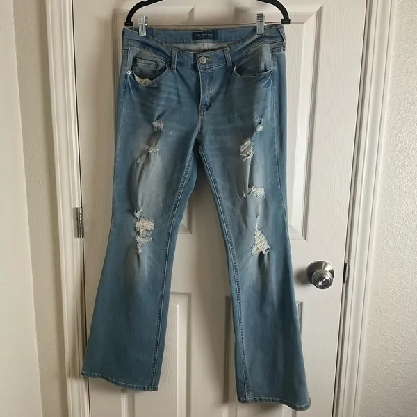 Aeropostale Flex Effects Callie Flare Distressed Jeans - Size 10 - Image 4