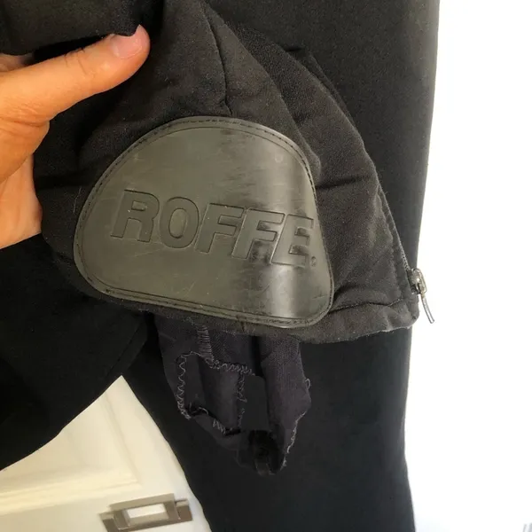 Women’s Black Vintage Roffe Ski and Snow Pants Size 10L - Image 6