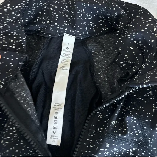 Lululemon zip up - Image 4