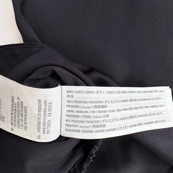 Abercrombie & Fitch Cropped Satin Long Sleeve Wrap Top - Black - M - Image 11