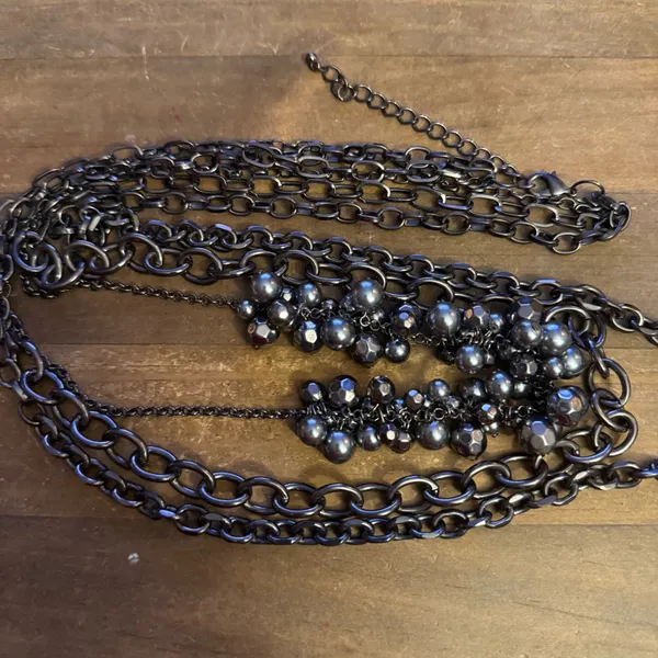 Long layered gunmetal cluster bead chain necklace Black - Image 4
