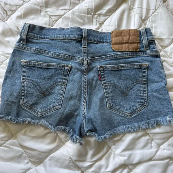 Levi Jean shorts - Image 2