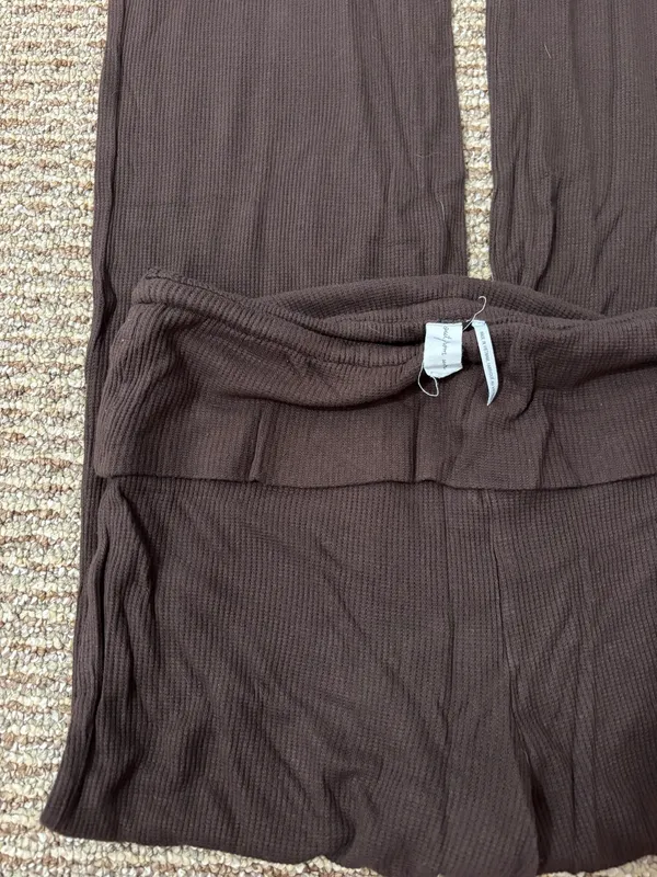 Urban Outfitters out from under sweats - Image 2