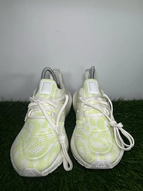 Adidas Ultraboost DNA Green White Tie Dye Women’s Size 6.5 Running Shoes GX6302 - Image 2