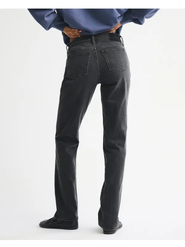 Abercrombie Mid Rise 90s Straight Jean - Image 3