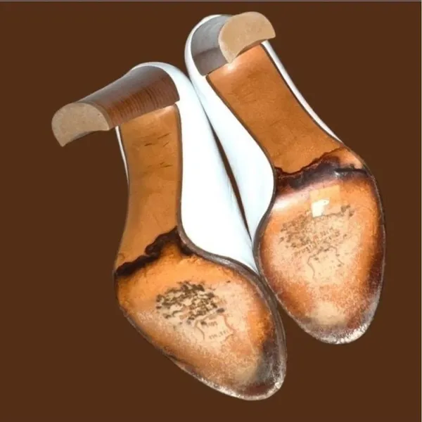 Stuart Weitzman luxury brand white leather heels with peekaboo design! - Image 11