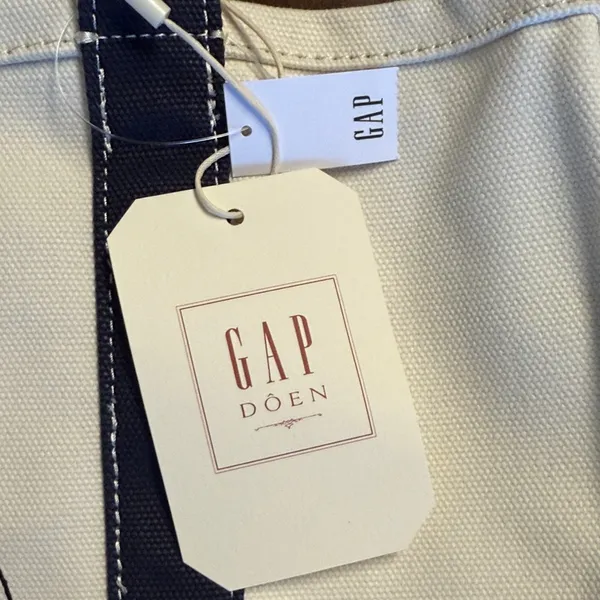 NWT Gap X DOEN Logo Tote Bag Smooth Cotton Canvas With Straps - Image 4