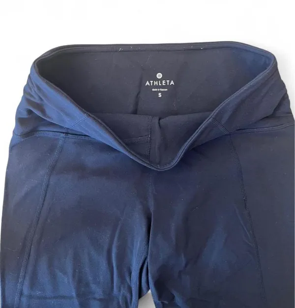 Athleta Navy Capri Crop Leggings - Image 6