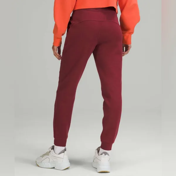 Lululemon Women’s Scuba High-Rise Joggers - Image 2