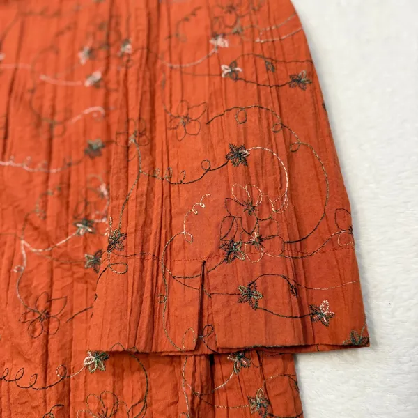 Dressbarn 3X Orange Floral Embroidered Button Up‎ Blouse V-Neck Boho Pintuck - Image 2