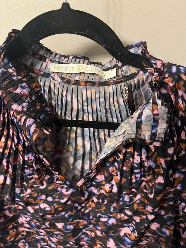 Marie Oliver Evereve Arden Purple Old Money Floral Coastal Pleated Career Top S - Image 2
