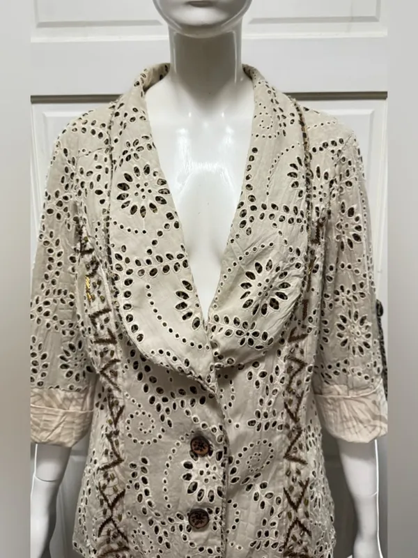 Alberto Makali Eyelet Cotton Embroidered Button-Front Jacket in Cream C-28 - Image 4