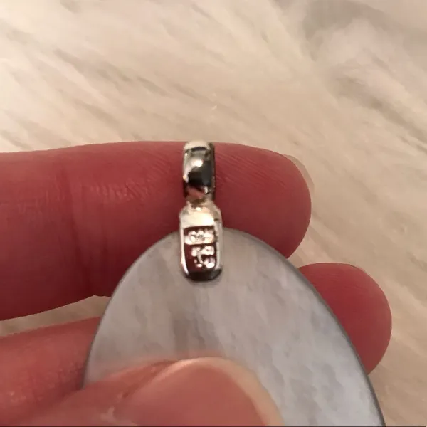 Vintage Mother of Pearl slice pendant with 925 sterling silver pendant bail Flaw - Image 2