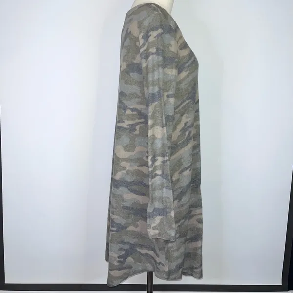 RAE MODE Green Camo Super Soft Long Sleeve V-Neck Swing Dress Small NWT - Image 5
