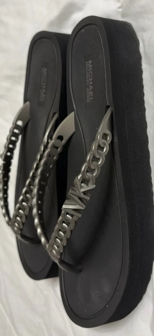 Michael Kors Flip-Flops 8  - Image 3