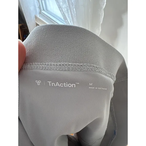 Aritzia TnAction Pleated Tennis Skirt Light Gray Athletic Athleisure‎ Skort M - Image 4