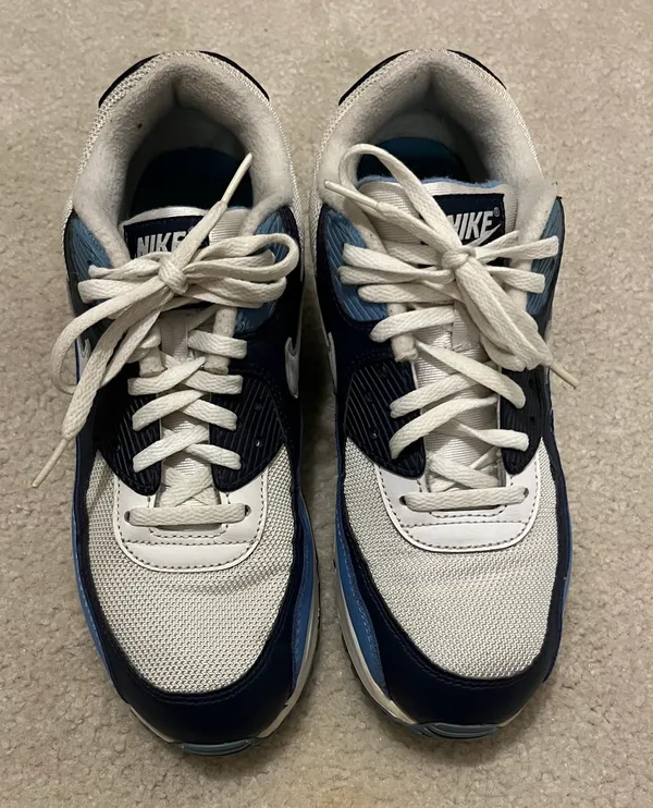 Nike Air Max Shoes - Image 3