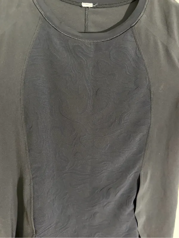 Lululemon Lightweight Stretch Running T-Shirt - Image 6